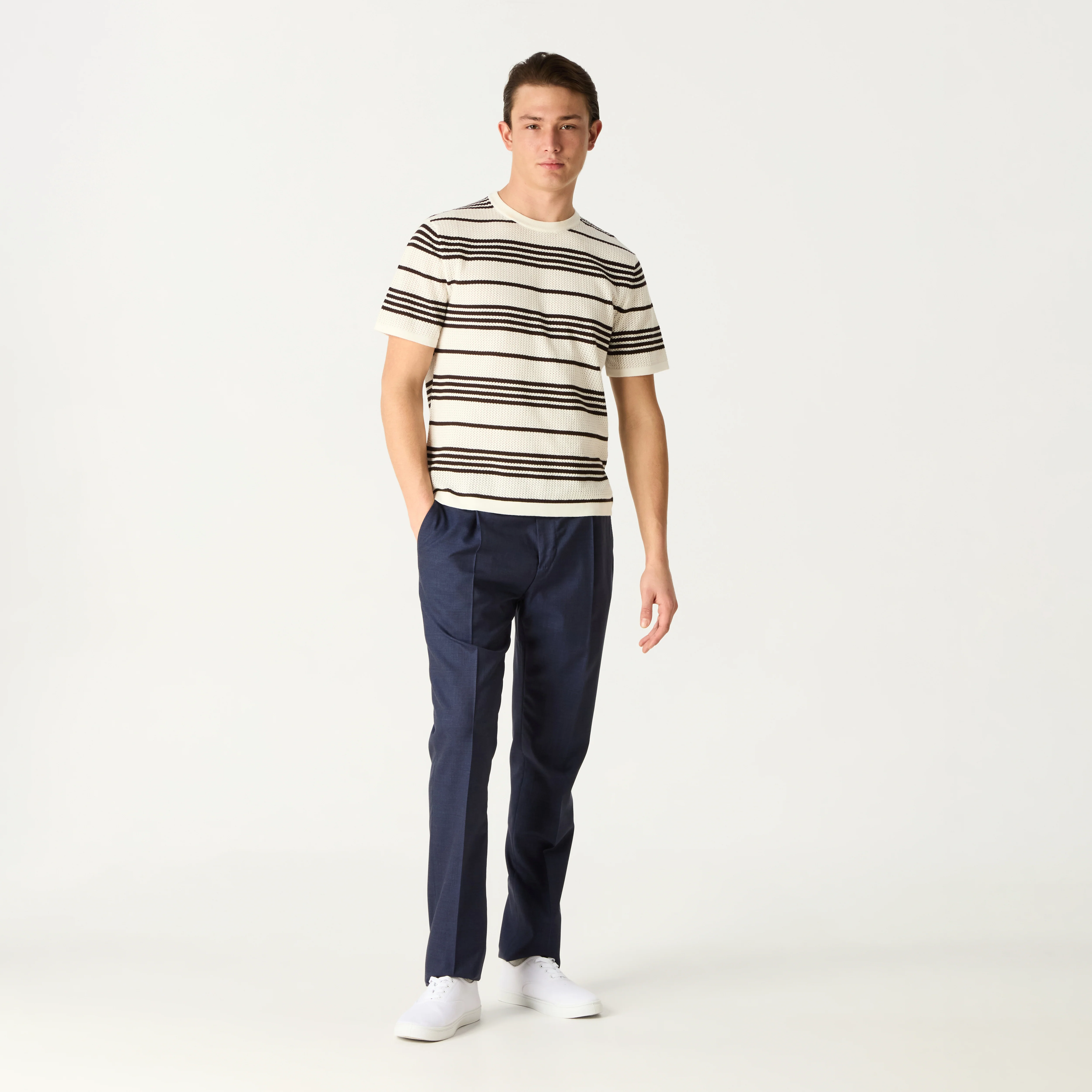 ARCHIVE SALE UNDER £100